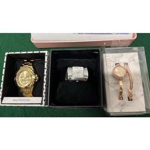 781 - BOXED WATCHES