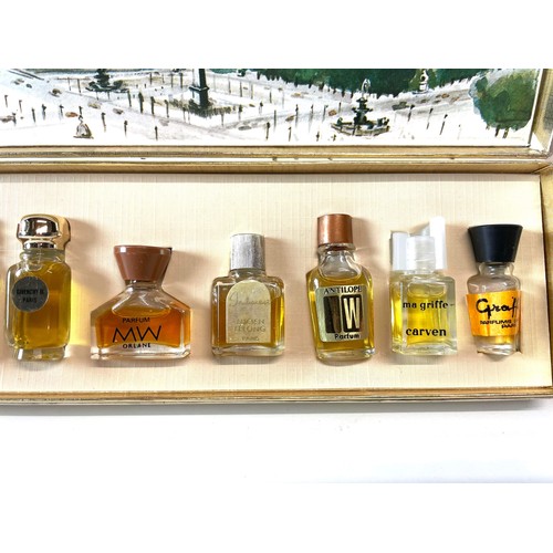 710 - BOX SET OF PERFUMES