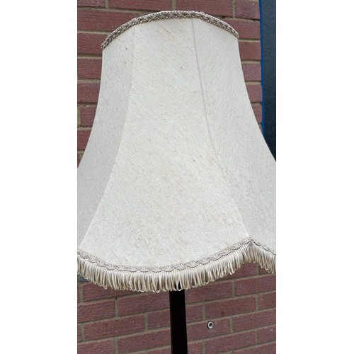 327 - STANDARD LAMP WITH SHADE