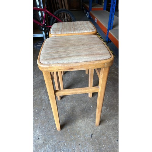 304 - THREE RETRO BEECH FRAMED STOOLS