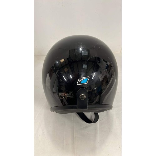 539 - BLACK SAFTY HELMET