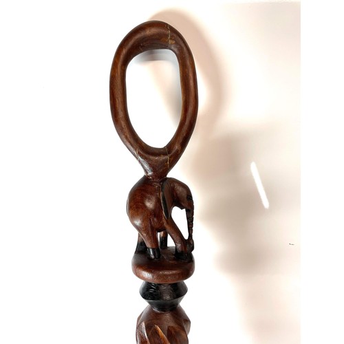 62 - LARGE AFRICAN TRIBAL HAND CARVED STICK WALKING CANE / KNOB KERRIE EBONIES TEAK HARDWOOD