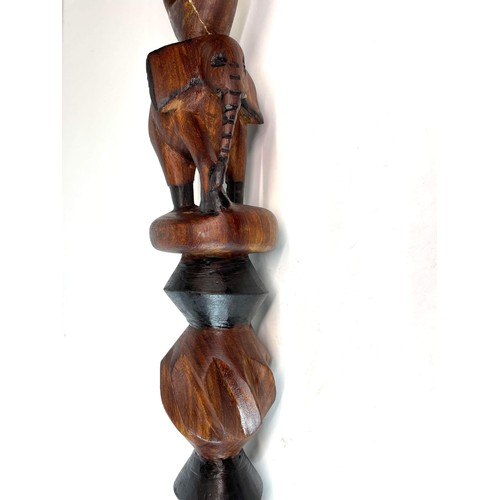 62 - LARGE AFRICAN TRIBAL HAND CARVED STICK WALKING CANE / KNOB KERRIE EBONIES TEAK HARDWOOD