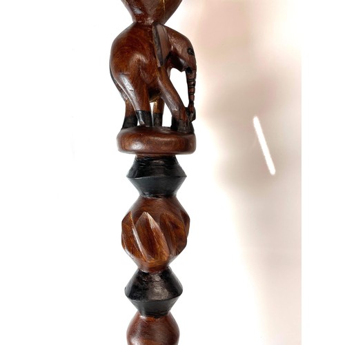 62 - LARGE AFRICAN TRIBAL HAND CARVED STICK WALKING CANE / KNOB KERRIE EBONIES TEAK HARDWOOD