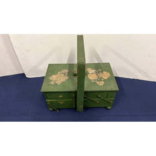 68 - GREEN SEWING BOX WITH COTTONS / SEE ALL PICTURES