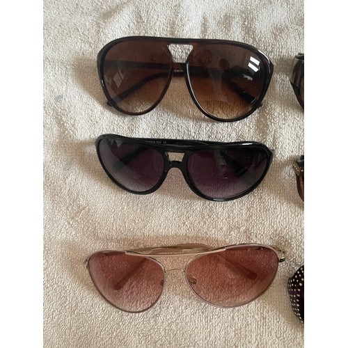 222A - Women’s sunglasses