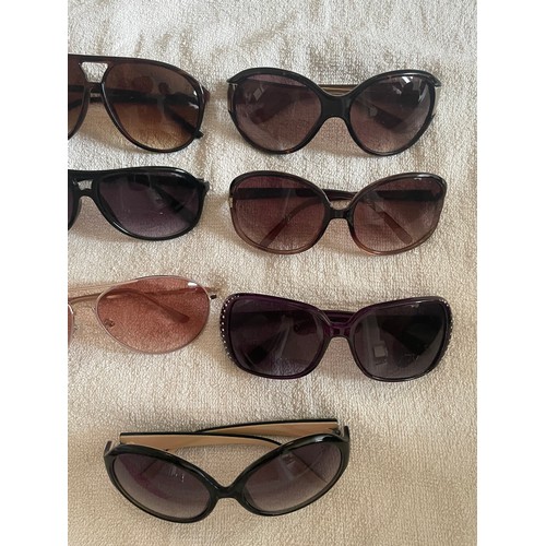 222A - Women’s sunglasses