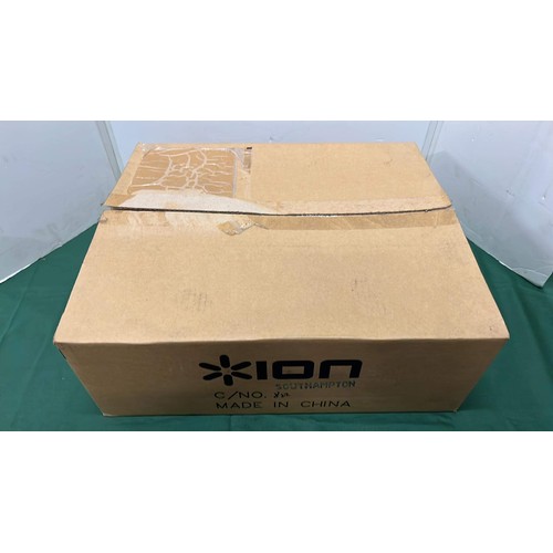 431 - BOXED ION SEMI PRO USB TURNTABLE UNSUED