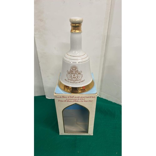 166 - BELLS DECANTER OF SCOTCH WHISKY FOR PRINCE WILLIAM BIRTH 1982 SEALED