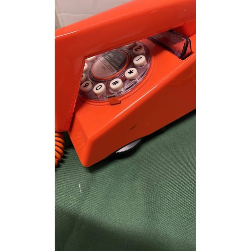 718 - ORANGE RETRO TELEPHONE