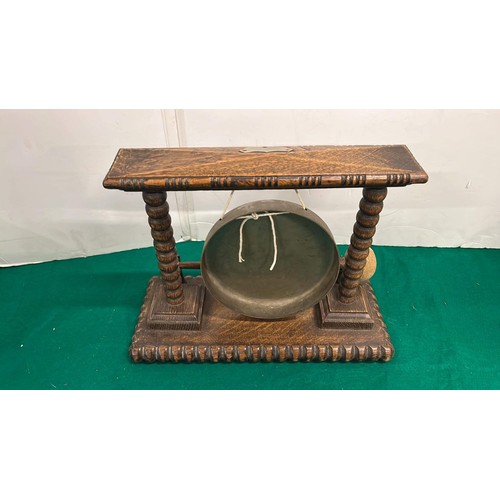 467 - OAK FRAMED DINNER GONG