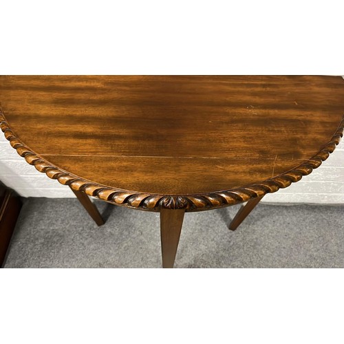 596 - DEMIE LOOM HALL TABLE