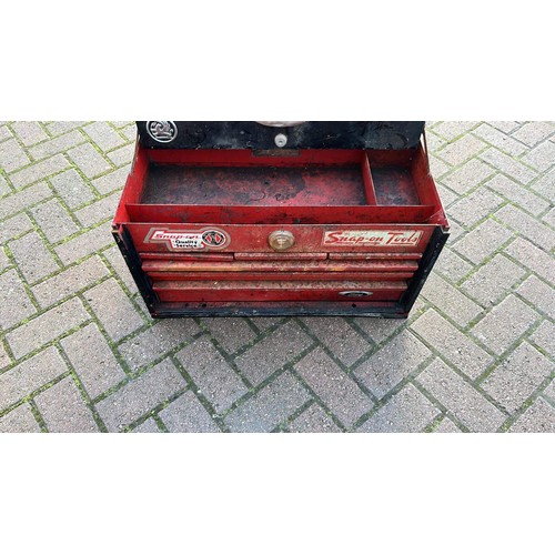 637 - SNAP-ON TOOL BOX