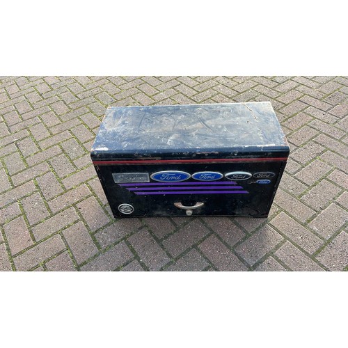 637 - SNAP-ON TOOL BOX