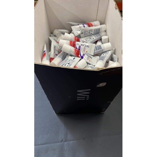 628 - LARGE QTY OF CORSODYL TOOTH PASTE SAMPLES