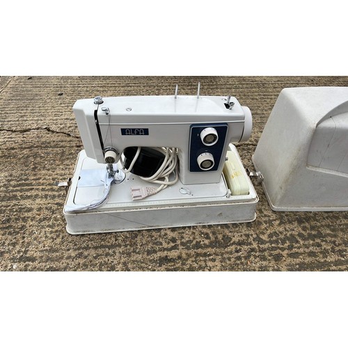 788 - CASED ALFA SEWING MACHINE