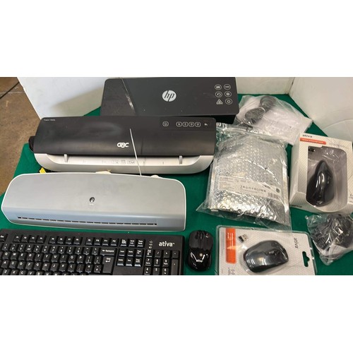 857 - LAMINATORS AND PC ACCESSORIES