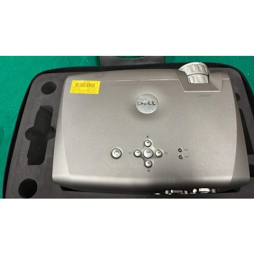 927 - DELL PROJECTOR WITH CASE