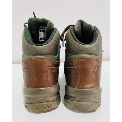 66 - HI-TEC BROWN WALKING BOOTS SIZE 4