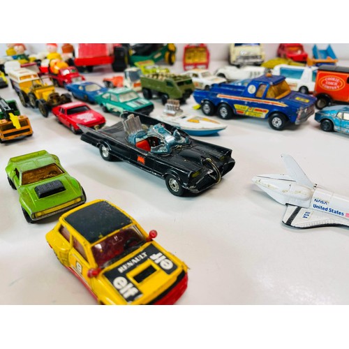 111 - COLLECTION OF PLAY WORN MODEL CARS TO INCLUDE BATMOBILE AND CHITY , CHITY , BANG BANG