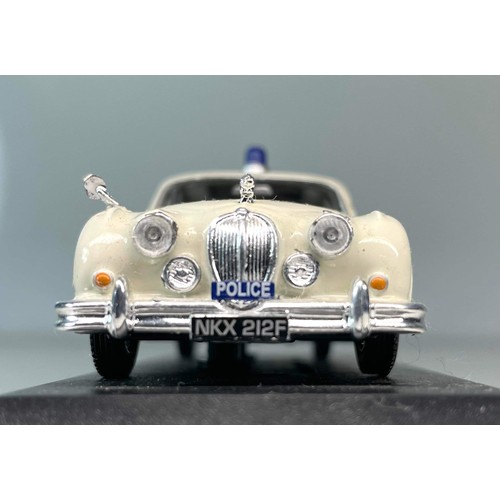 176 - MODEL OF A POLICE JAGUAR MK II