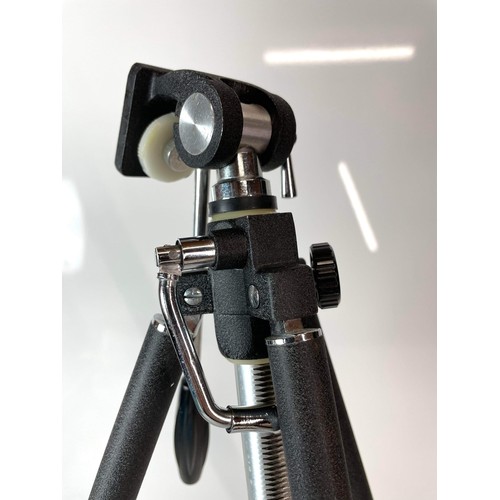 161 - CAMERA TRIPOD WITH CASE