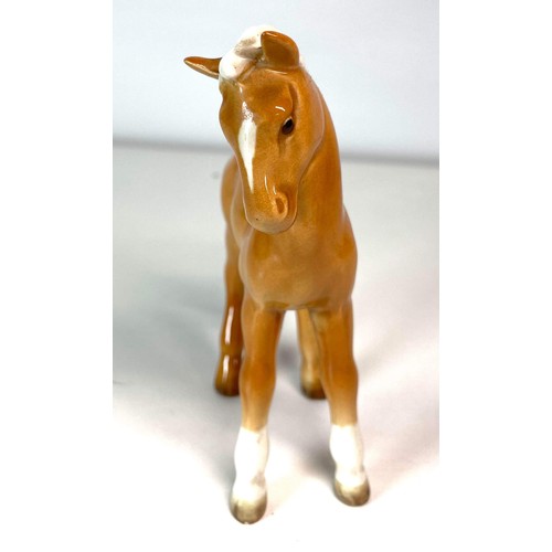 143 - BESWICK FOAL WITH WHITE SOCKS