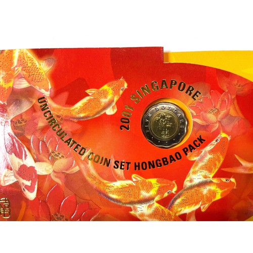 136 - 2001 SINGAPORE COIN SET