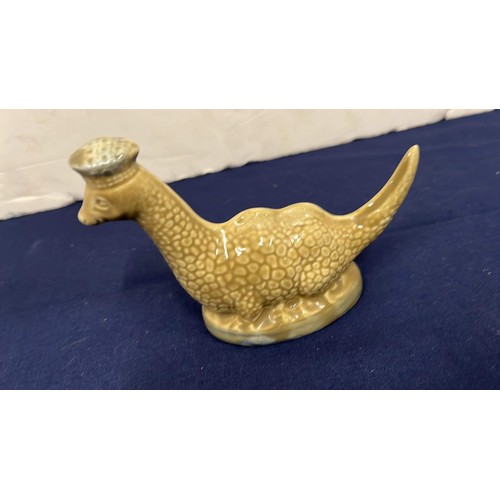 231 - 1969 BESWICK BEN EAGLES SCOTCH WHISKY LOCH NESS DECANTER SEALD