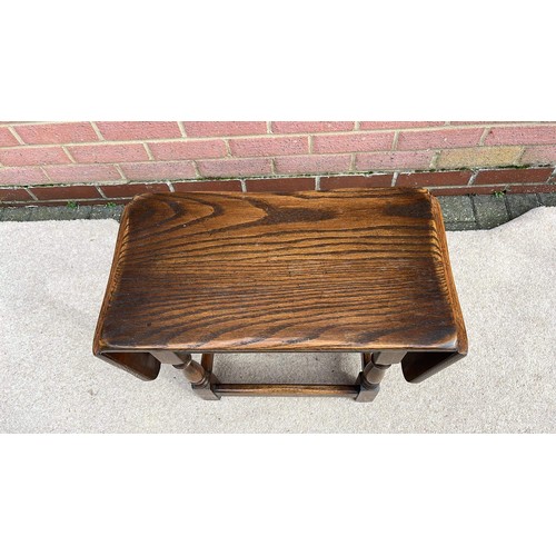 760 - OAK DROP LEAF COFFEE TABLE