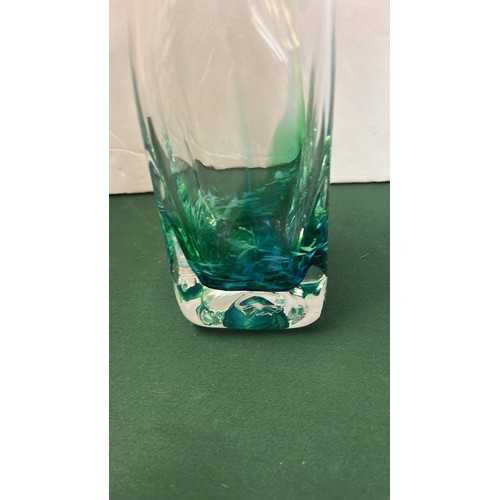 212 - JERPOINT KILKENNY GLASS VASE IN GREEN