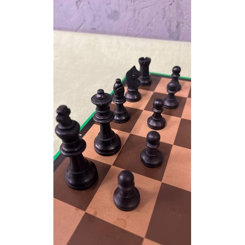 204 - CHESS SET IN WOOD