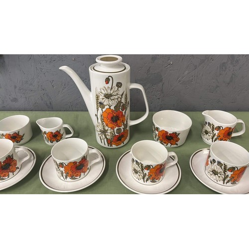 201 - RETRO COFFEE SET WITH POPPY DETAIL