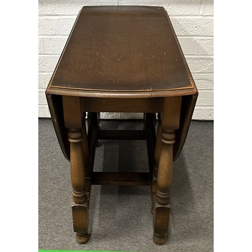 237 - LARGE DROPLEAF GATELEG TABLE