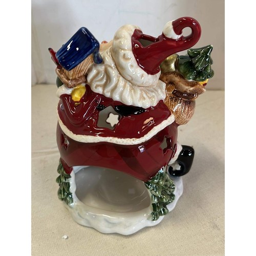 335 - ROYAL ALBERT CHRISTMAS TEA LIGHT