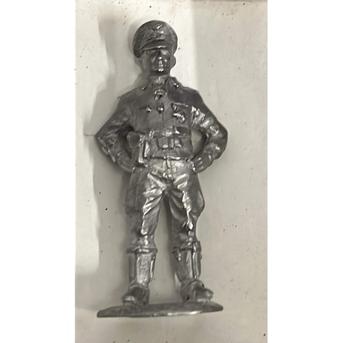 17 - MASTERS WWII GERMAN MILITARY FIGURE