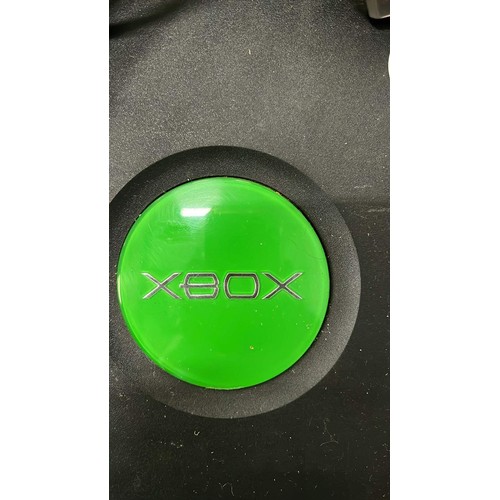 675 - XBOX AND GAMES USED