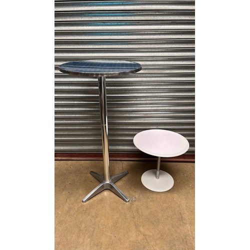 888 - RETRO HIGH TILT TOP PUB TABLE & WHITE TABLE