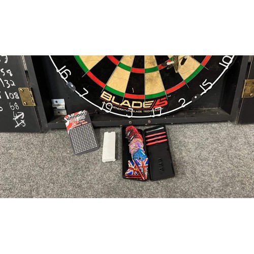 11 - DART BOARD GAME SET WITH WALL CASE