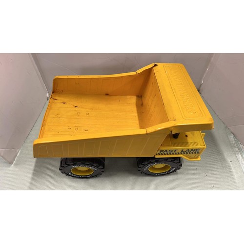 13 - LARGE YELLOW DUMP TRUCK