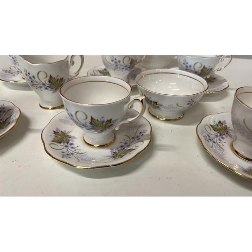 50 - Angelique Royal Standard tea set