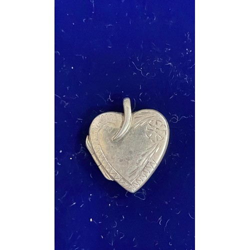 17 - SILVER LOCKET PENDANT