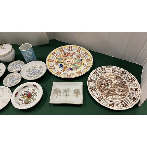 182 - YEAR PLATES AND MORE