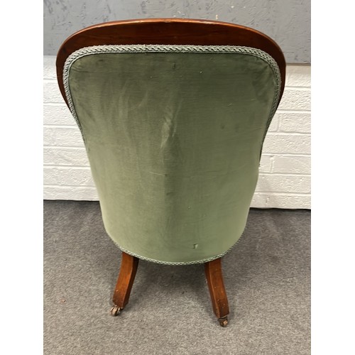 273 - VICTORIAN BALLOON BUTTON BACK PALOUR CHAIR IN GREEN FINISH