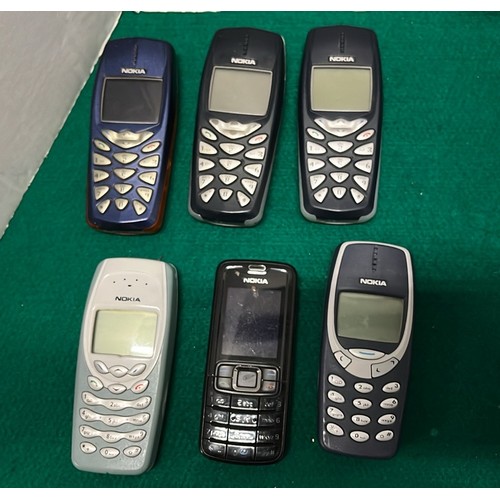 146 - NOKIA MOBILE PHONES