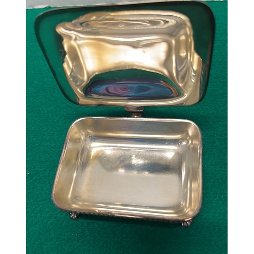 169 - FINE DINNING SMOKERS ASH TRAY