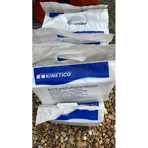 209 - 9 X BAGS OF KINETICO SALT