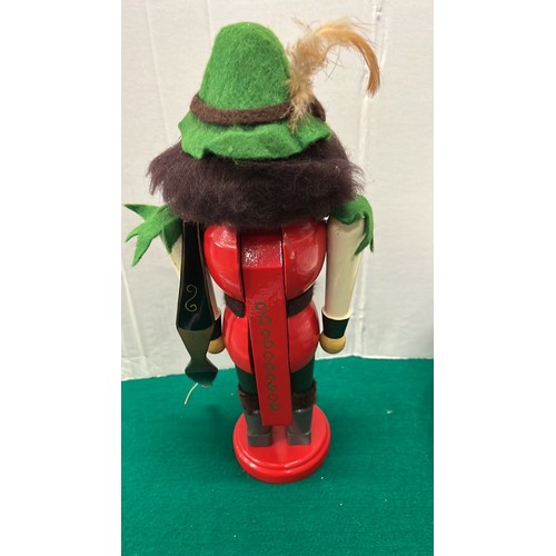 201 - NUTCRACKER FIGURE