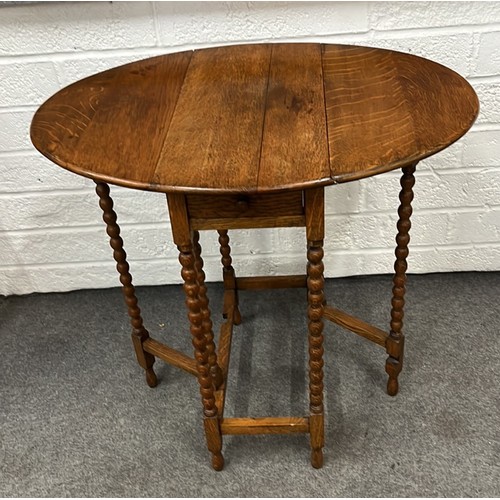 107 - SMALL OAK GATE LEG TABLE WITH DRAWER