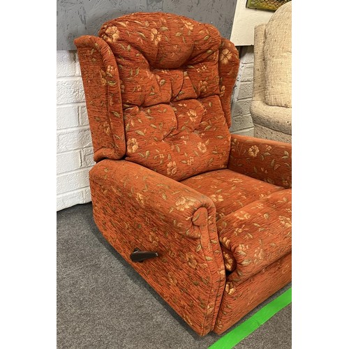 481 - MANUAL RECLINER ARM CHAIR